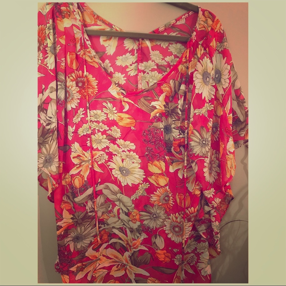 Vintage Designer Kala flowy top.